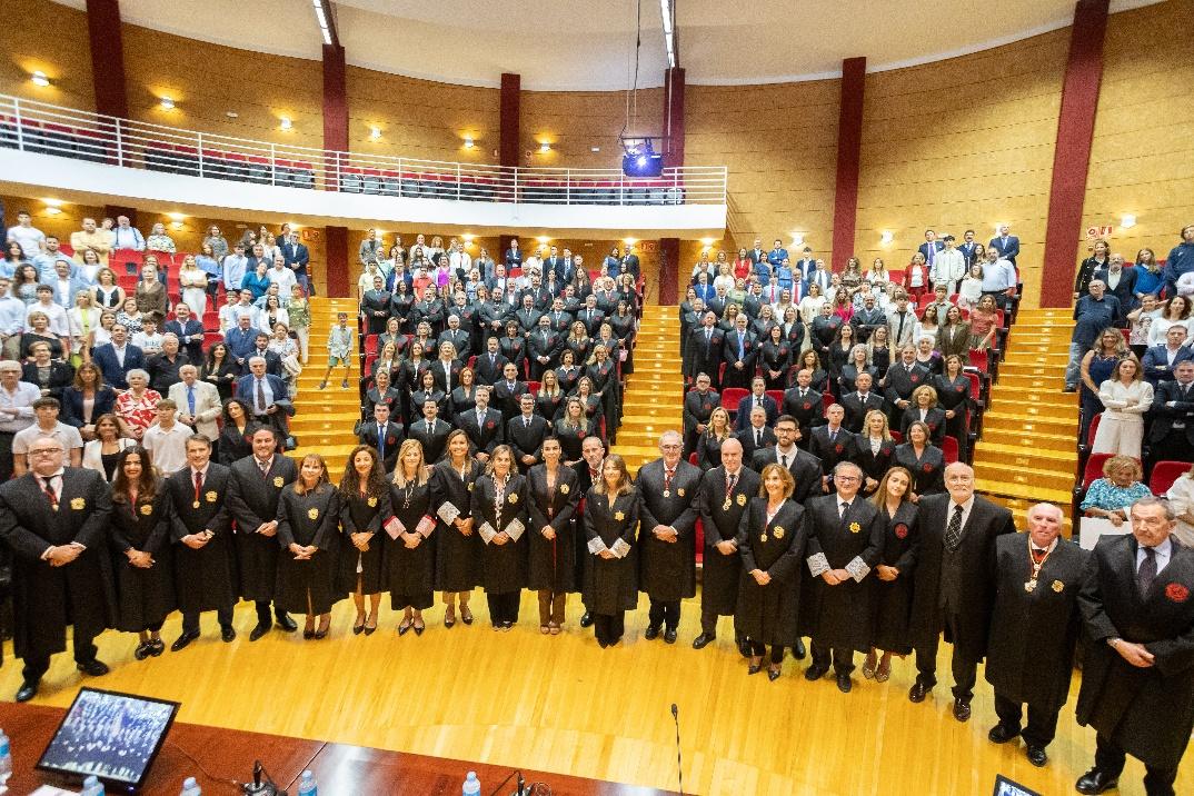 Homenaje a compañeros